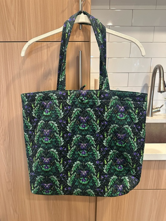 Vera Bradley Handbags - Vera Bradley Green and Purple Quilted Tote